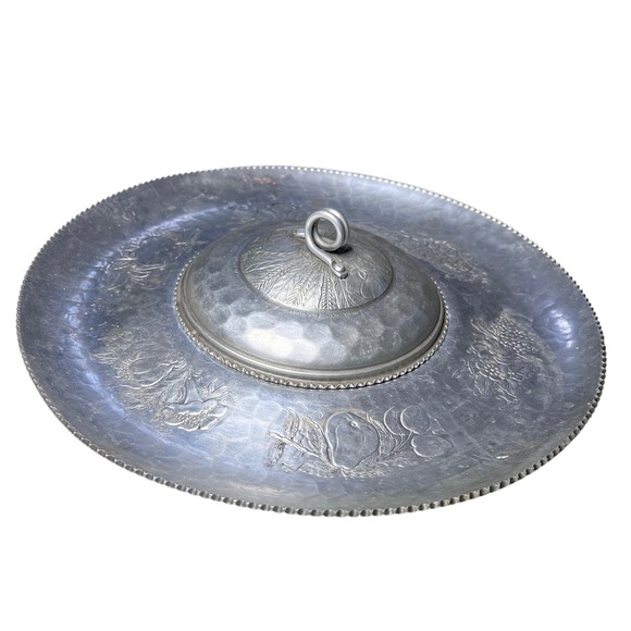 Cromwell Vintage Hand Hammered Wrought Aluminum Serving Dish Tray w Lid - Picture 1 of 15